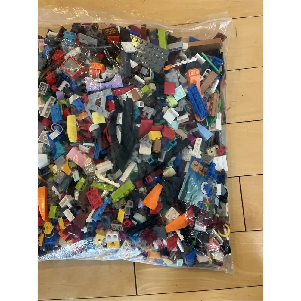 LEGO Mixed Lot 2 Lbs Cleaned And Selected Pieces